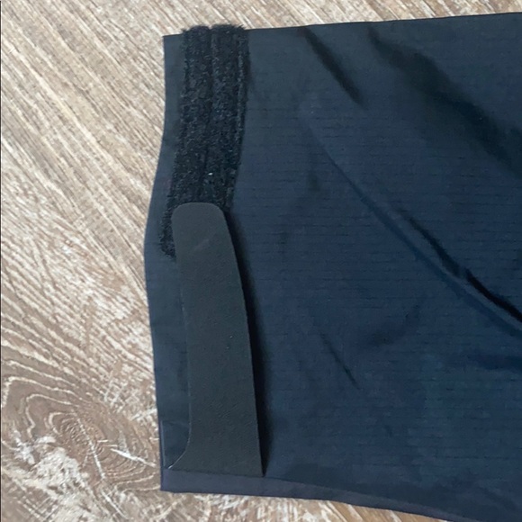 Arc’teryx Beta AR Men’s Jackets - Picture 3 of 5